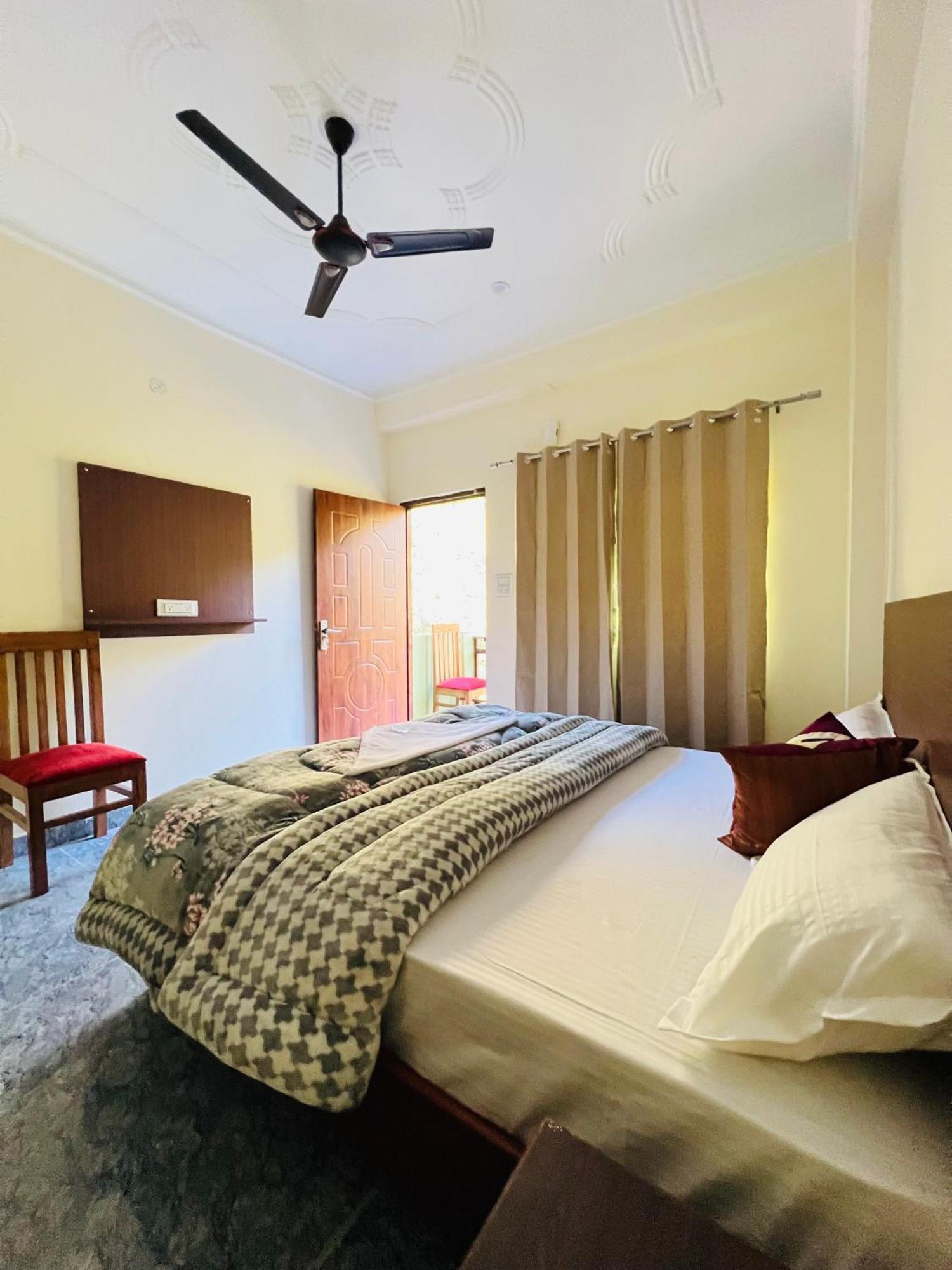 Shiv Shakti Yogpeeth Cottages Rishikesh Ngoại thất bức ảnh